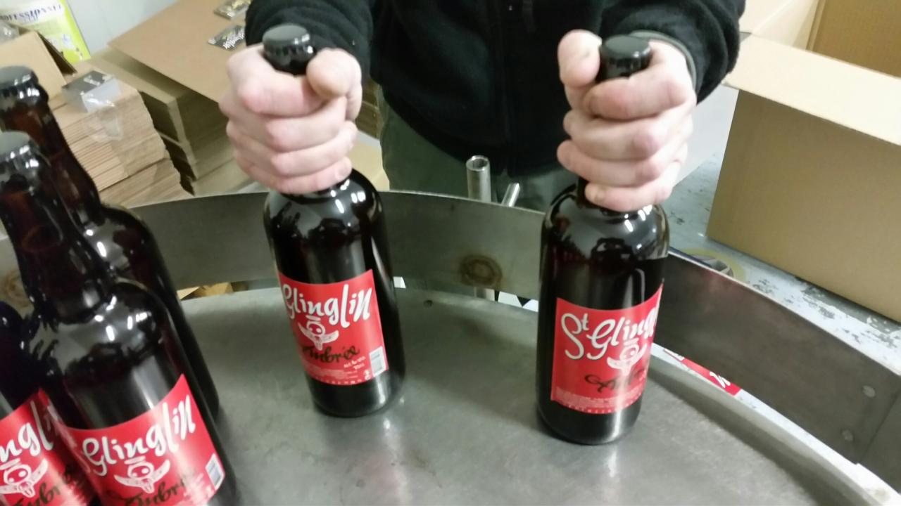 biere st glinglin_brasserie artesienne_kit a biere_biere sans gluten_a facon
